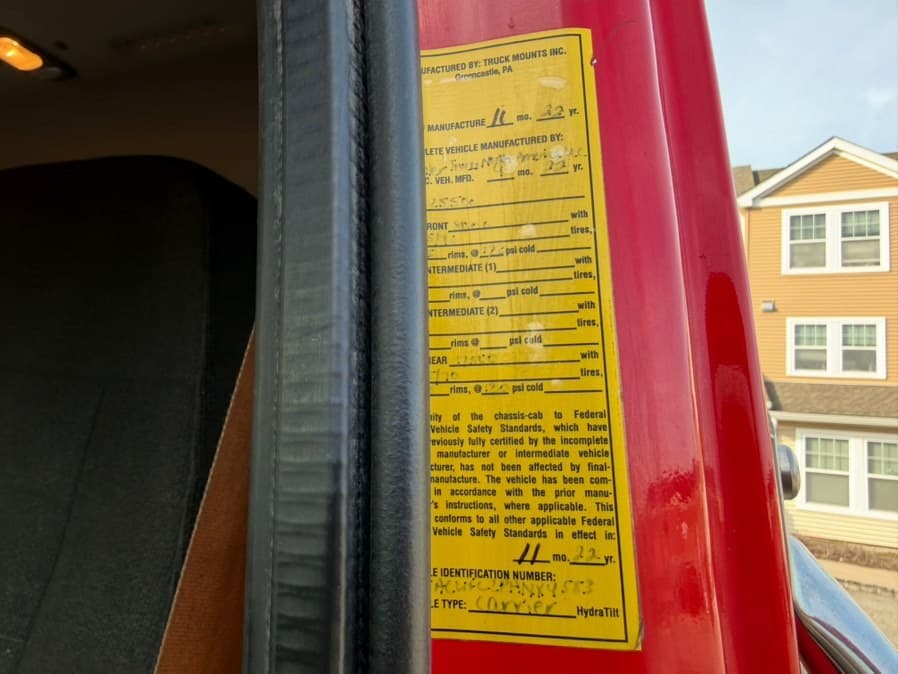 2023 Freightliner M2 106