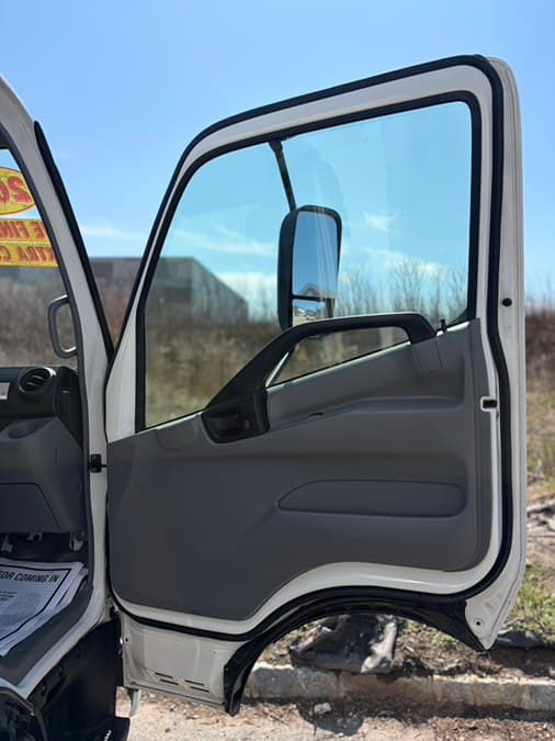 2020 Hino 155