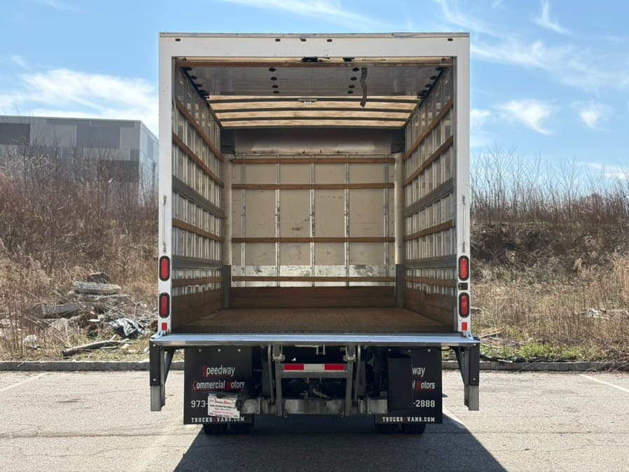 2020 Hino 155