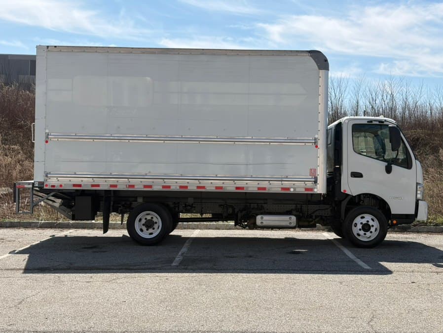 2020 Hino 155