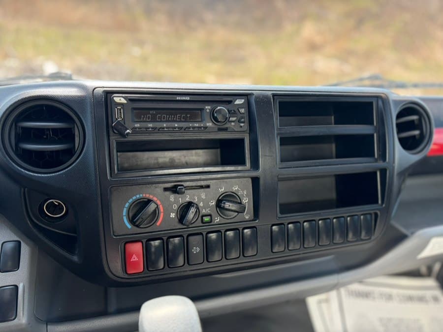2020 Hino 155
