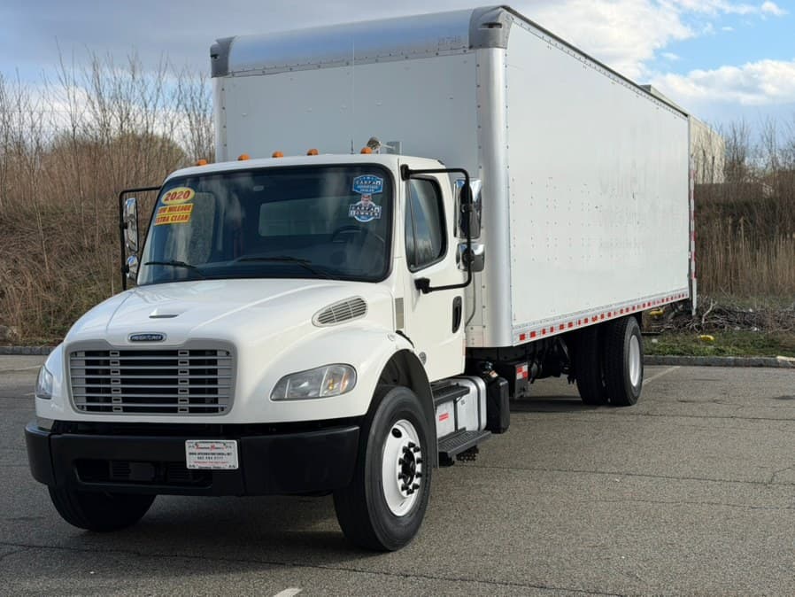 2020 Freightliner M2 106