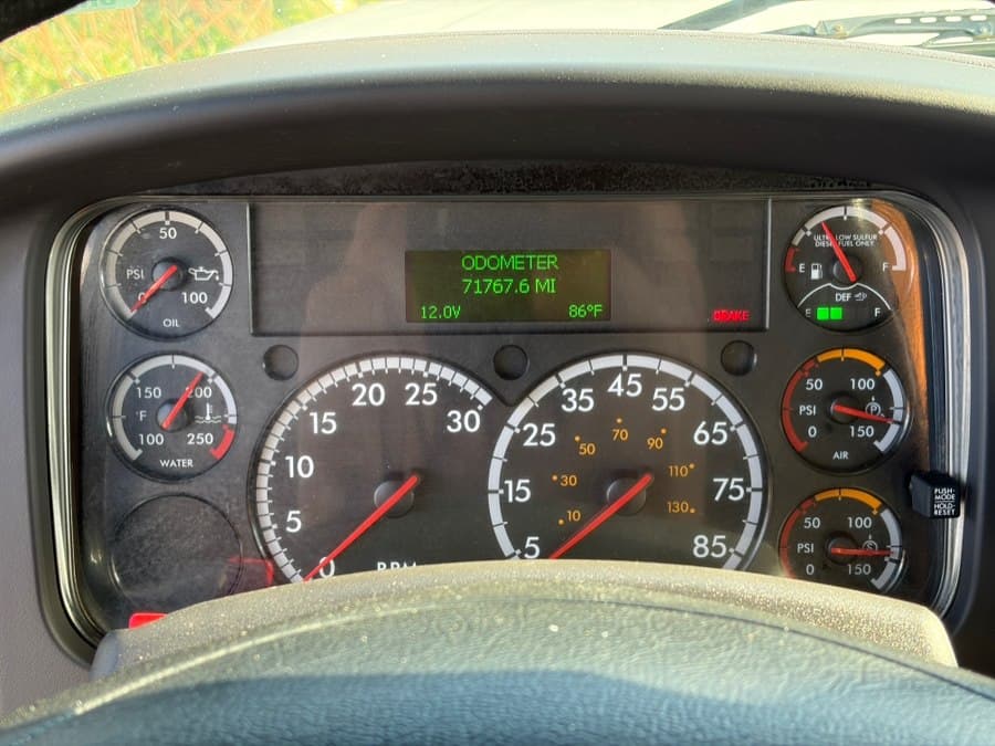 2020 Freightliner M2 106