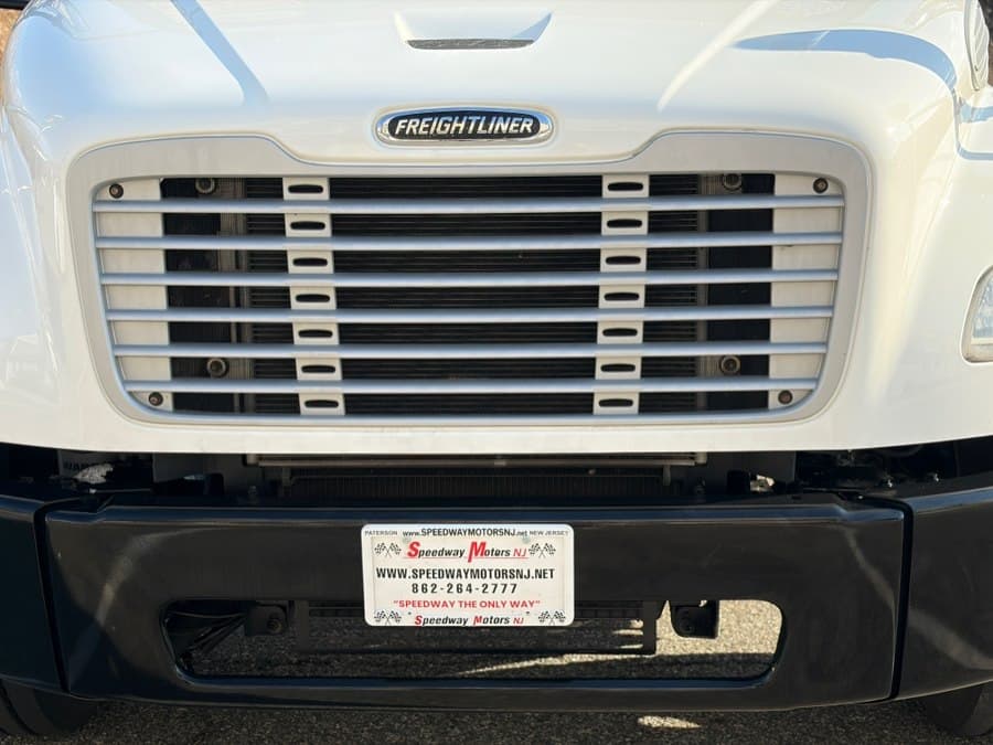 2020 Freightliner M2 106