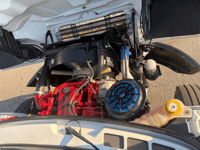 2020 Freightliner M2 106
