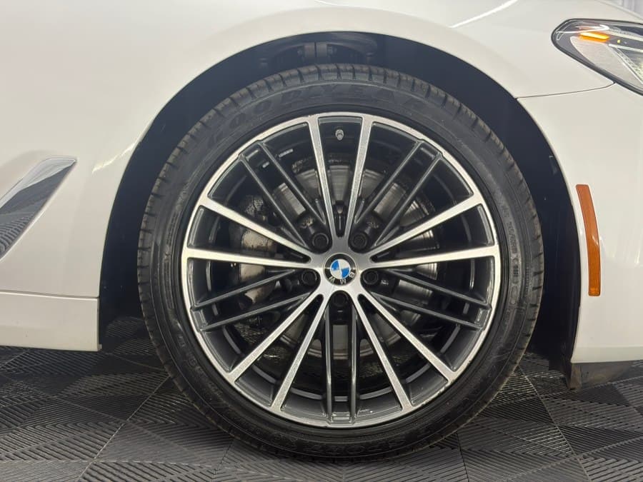 2023 BMW 5 Series