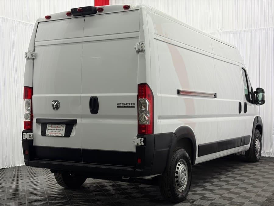2024 Ram ProMaster Cargo Van