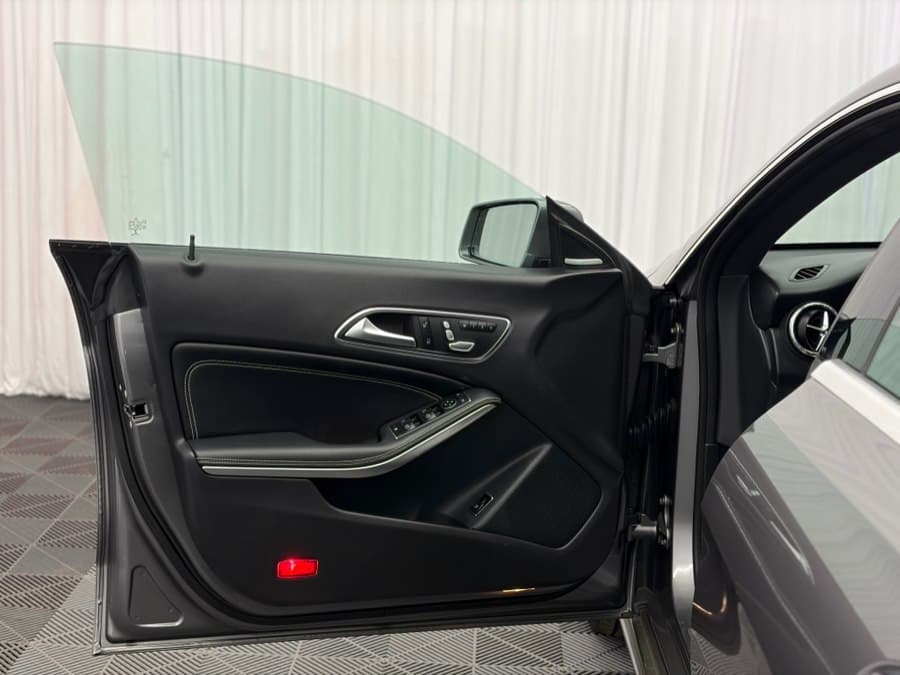 2019 Mercedes-Benz CLA