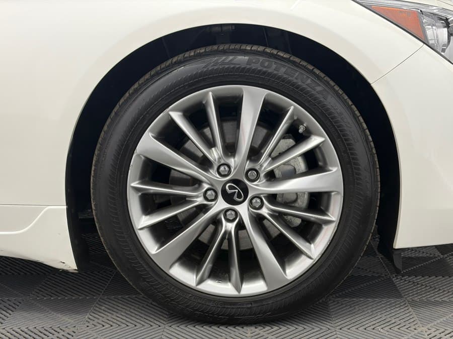 2022 INFINITI Q50