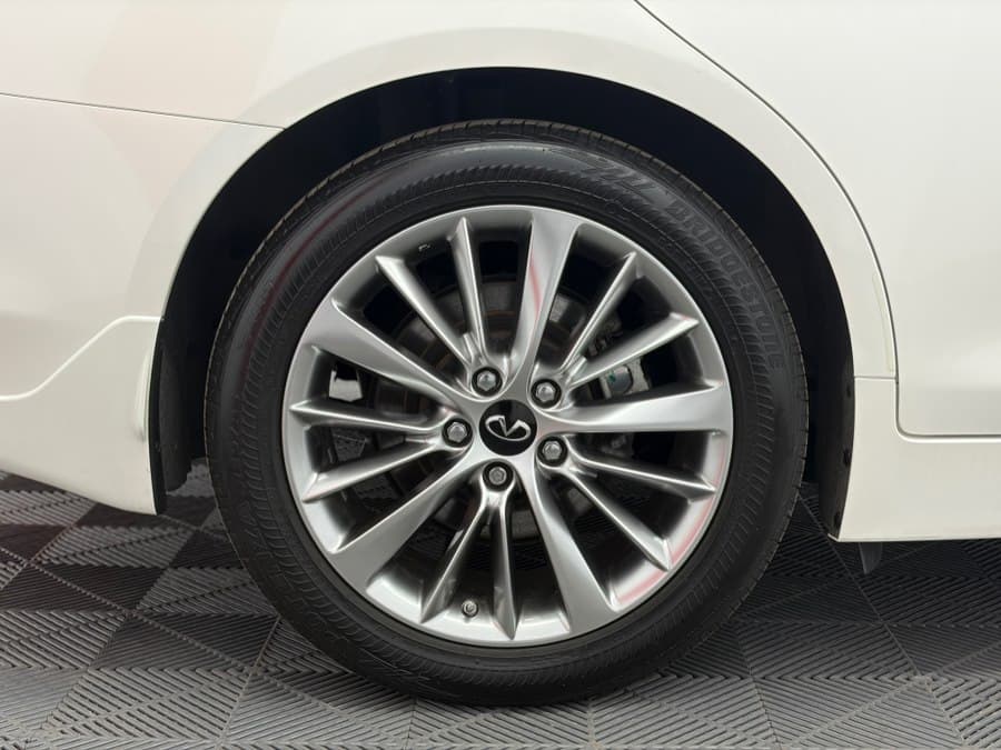 2022 INFINITI Q50