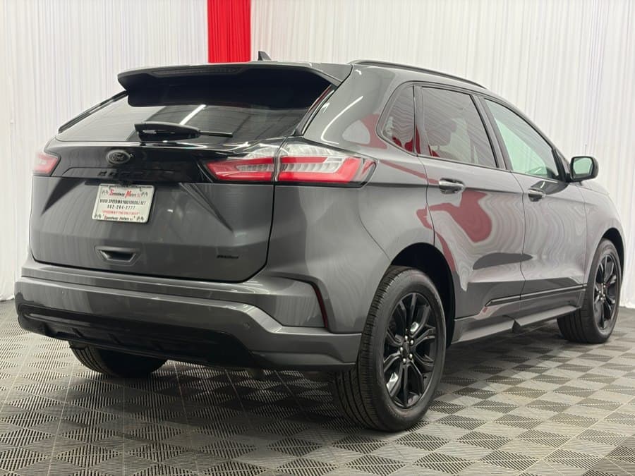 2022 Ford Edge