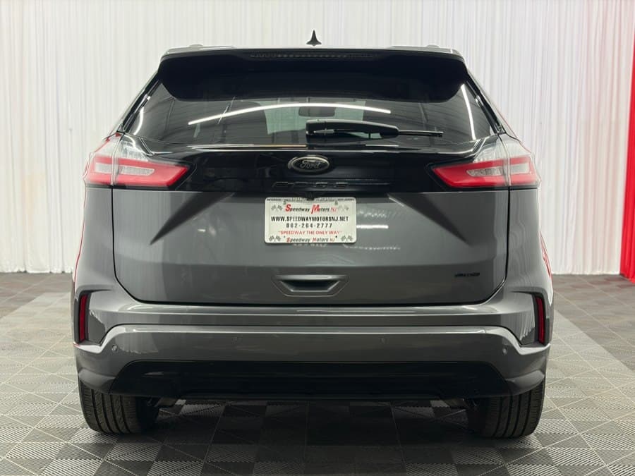 2022 Ford Edge