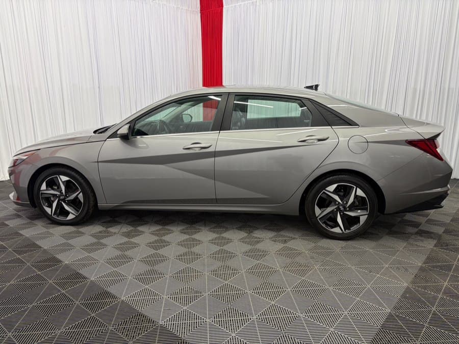 2023 Hyundai Elantra