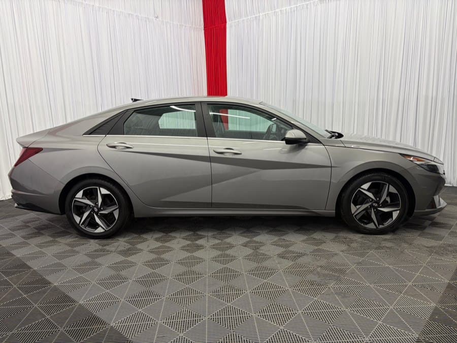 2023 Hyundai Elantra