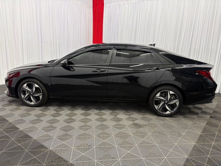 2023 Hyundai Elantra
