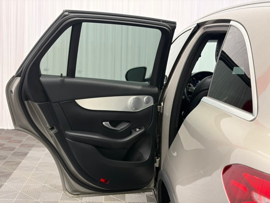 2019 Mercedes-Benz GLC