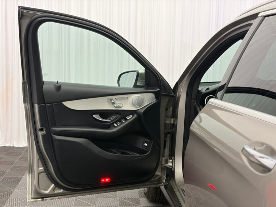 2019 Mercedes-Benz GLC