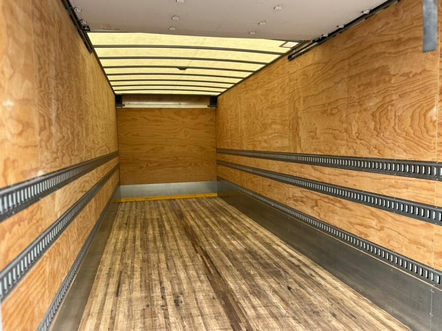 2019 Ford Super Duty F-750 Straight Frame Gas
