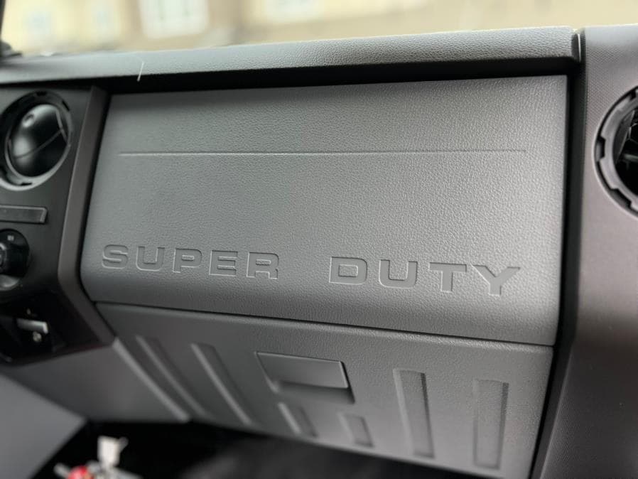 2019 Ford Super Duty F-750 Straight Frame Gas