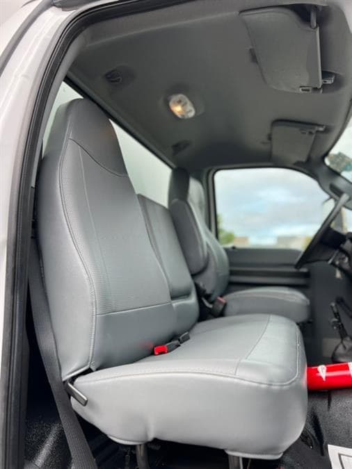2019 Ford Super Duty F-750 Straight Frame Gas