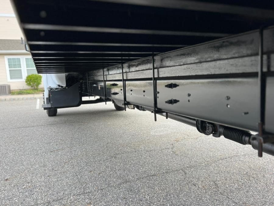 2019 Ford Super Duty F-750 Straight Frame Gas