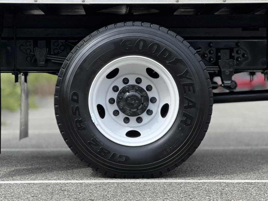 2019 Ford Super Duty F-750 Straight Frame Gas