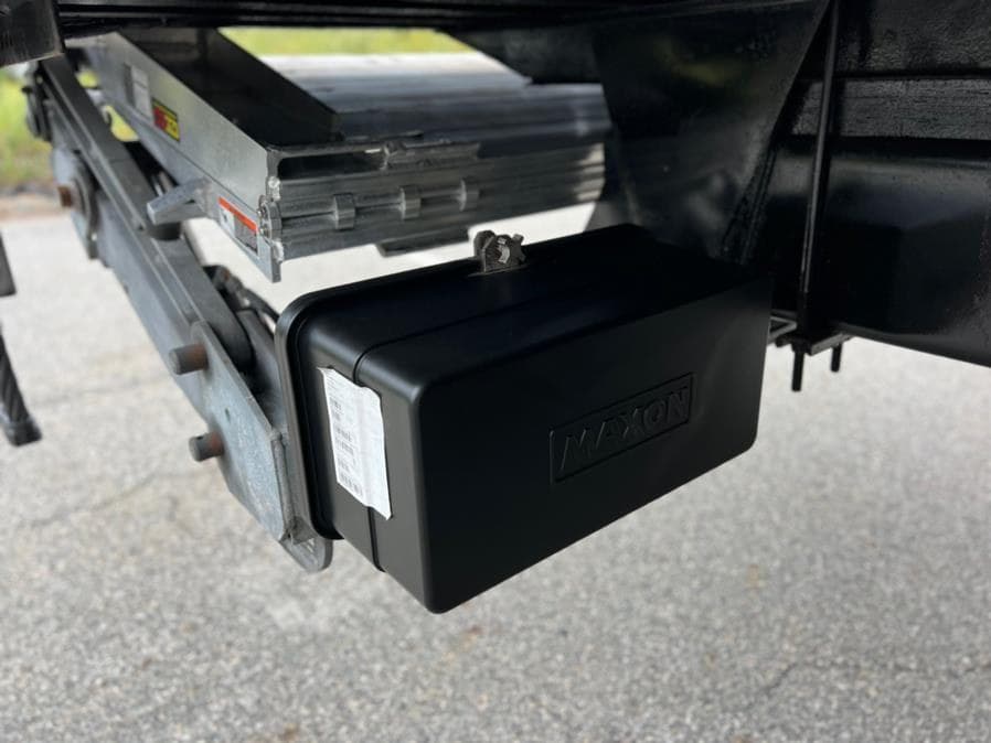 2019 Ford Super Duty F-750 Straight Frame Gas