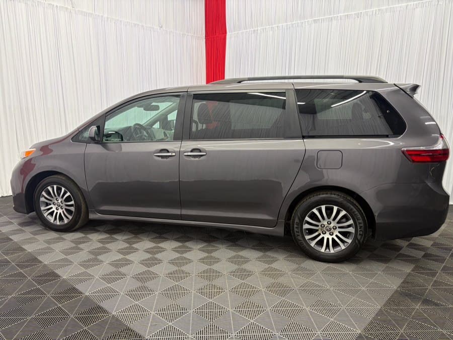 2020 Toyota Sienna