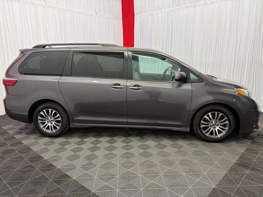 2020 Toyota Sienna