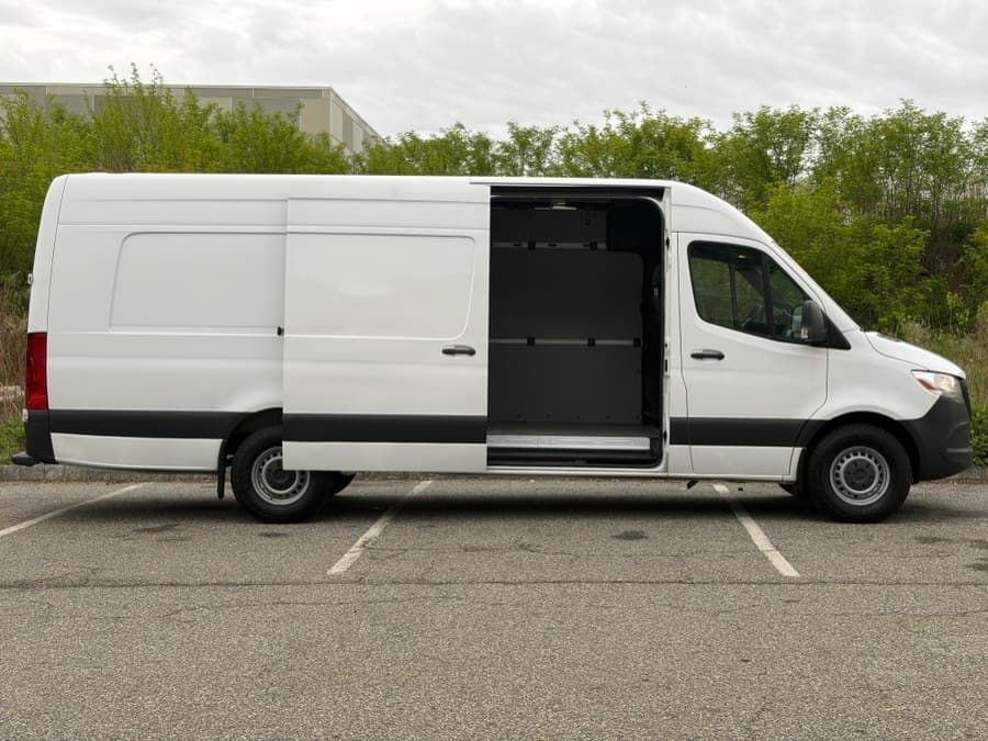 2021 Mercedes-Benz Sprinter Cargo Van