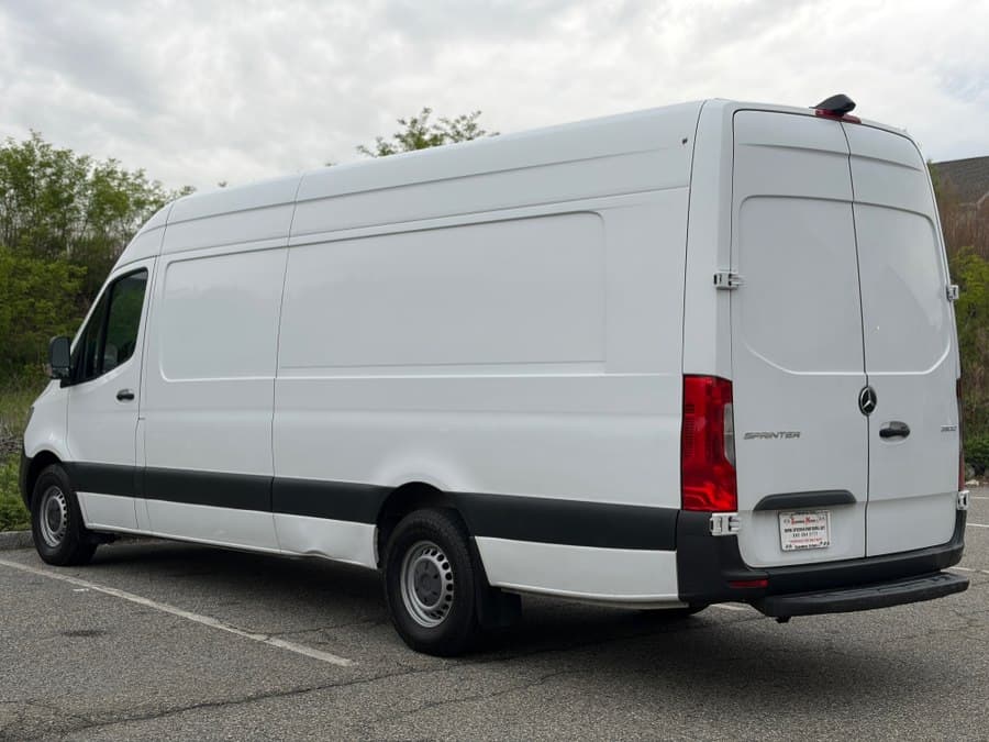 2021 Mercedes-Benz Sprinter Cargo Van
