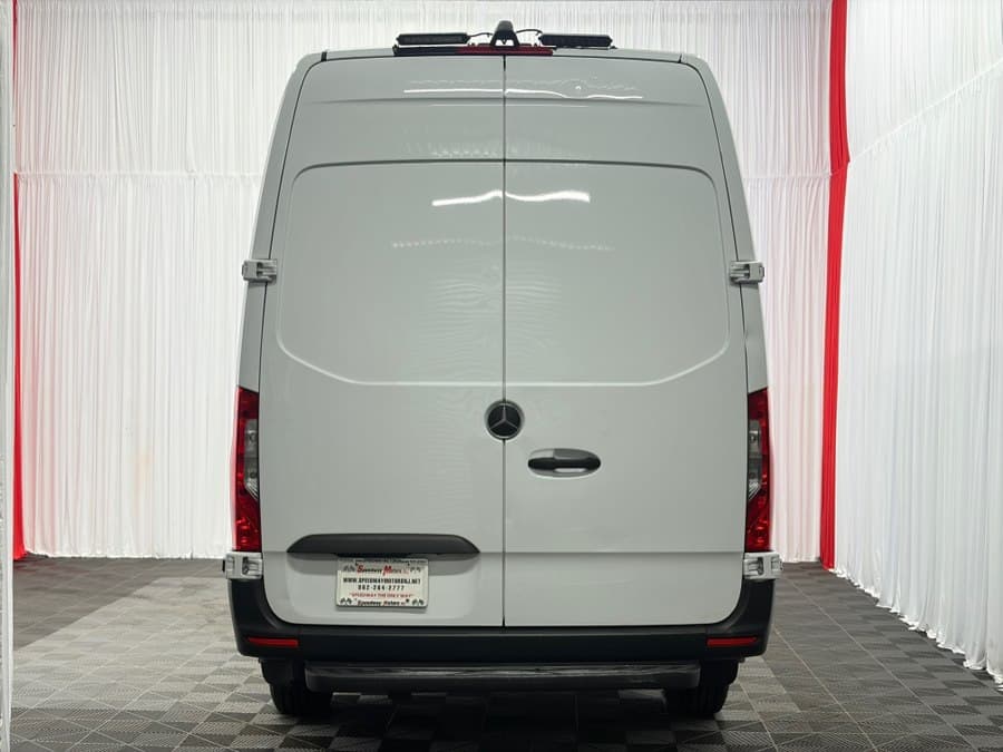 2024 Mercedes-Benz Sprinter Cargo Van