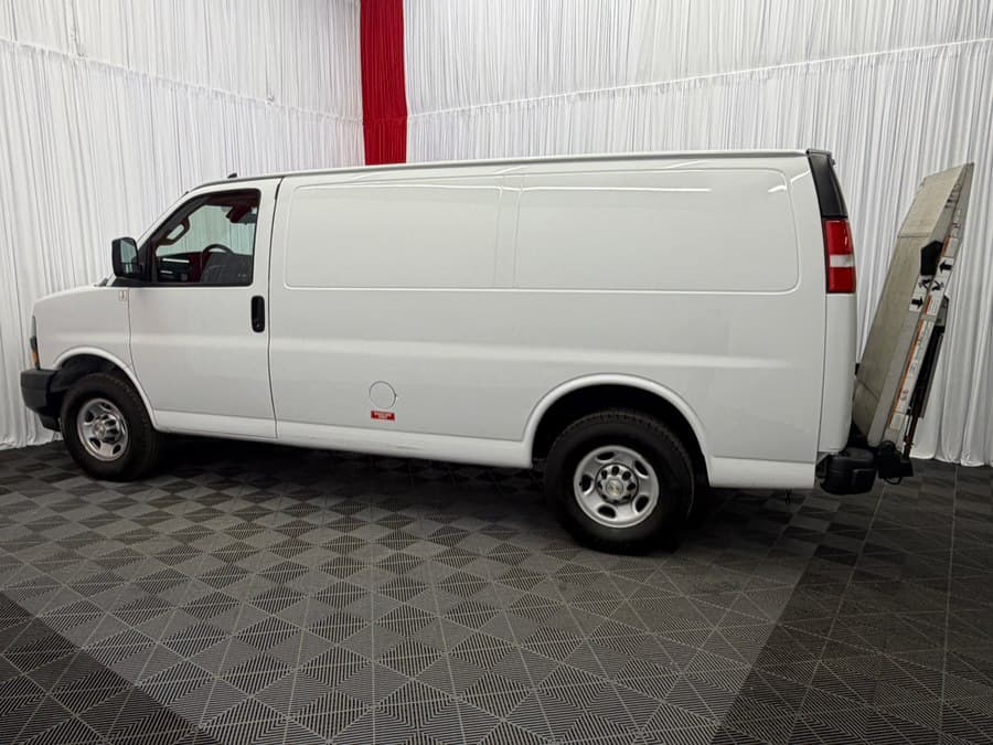 2021 Chevrolet Express Cargo Van