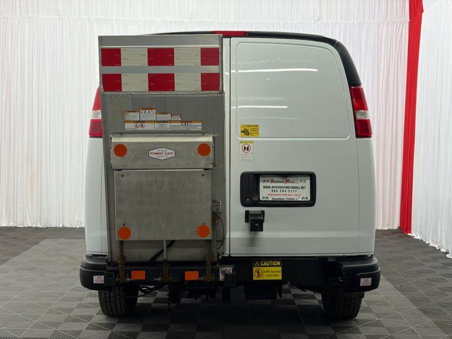 2021 Chevrolet Express Cargo Van