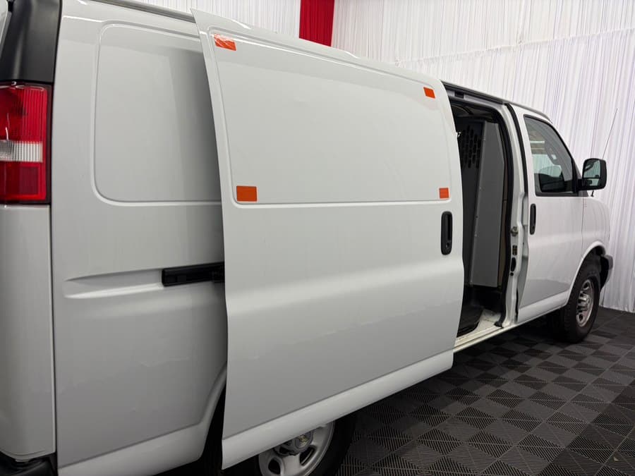 2021 Chevrolet Express Cargo Van