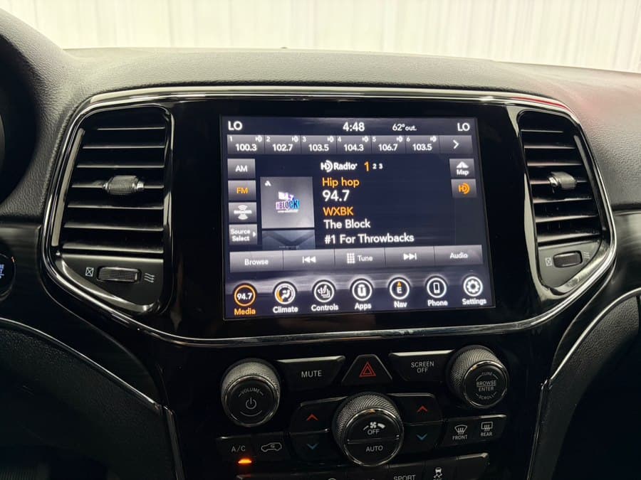 2020 Jeep Grand Cherokee