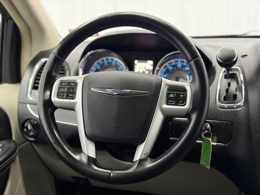 2016 Chrysler Town & Country