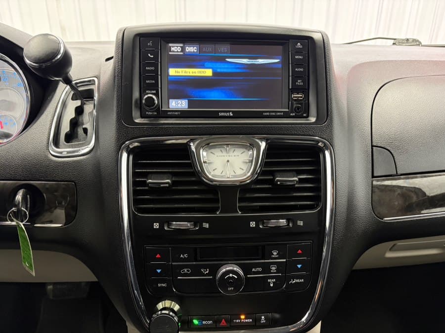 2016 Chrysler Town & Country