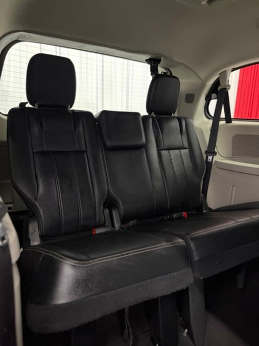 2016 Chrysler Town & Country