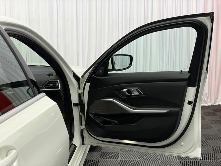 2019 BMW 3 Series