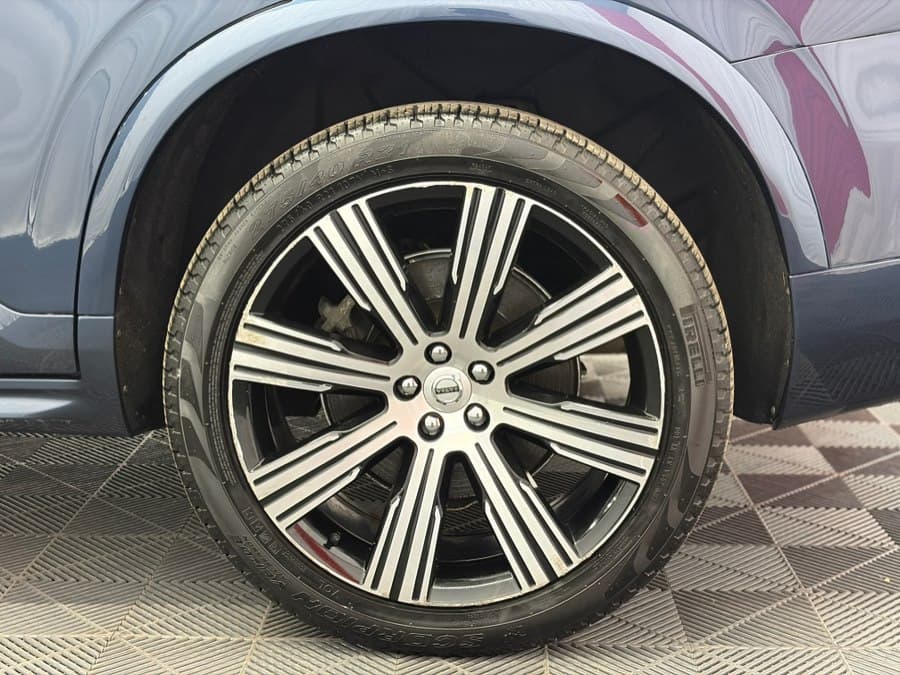 2021 Volvo XC90