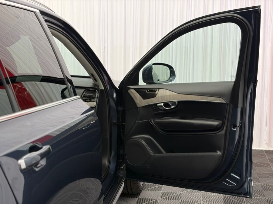 2021 Volvo XC90