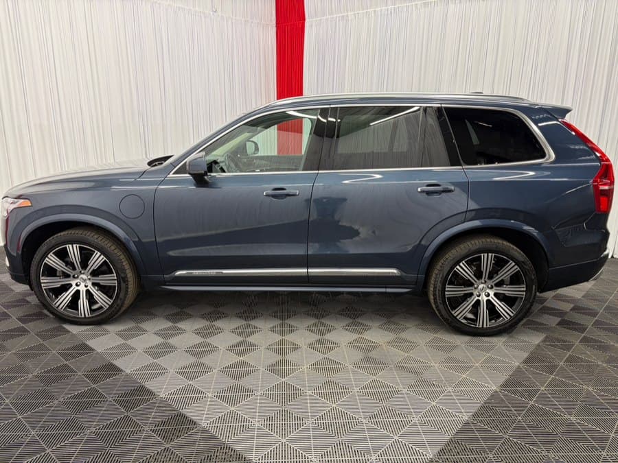 2021 Volvo XC90