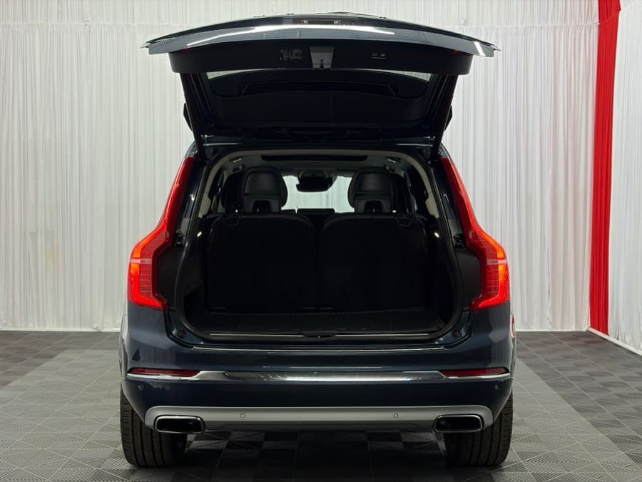 2021 Volvo XC90