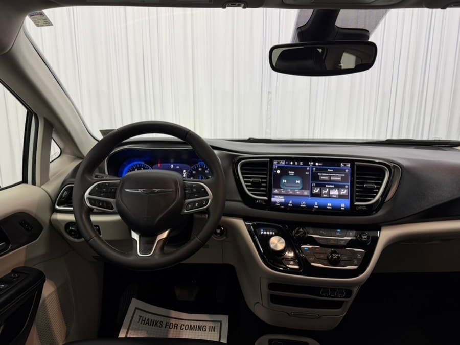 2023 Chrysler Pacifica
