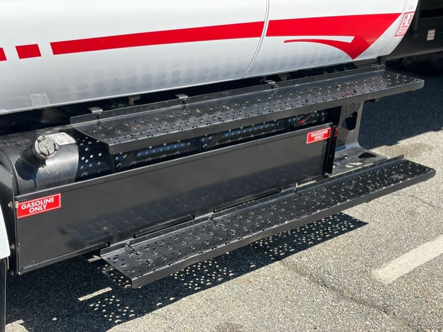 2017 Ford Super Duty F-650 Straight Frame Gas