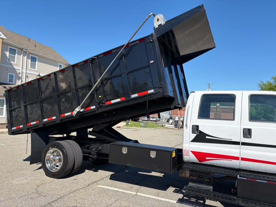 2017 Ford Super Duty F-650 Straight Frame Gas