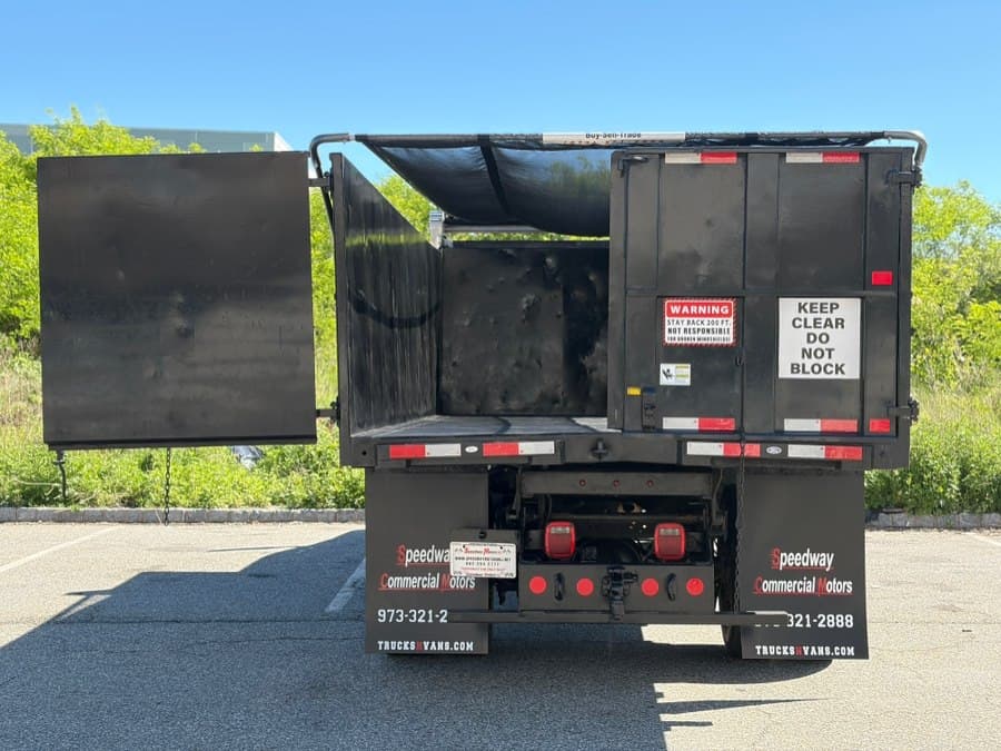 2017 Ford Super Duty F-650 Straight Frame Gas