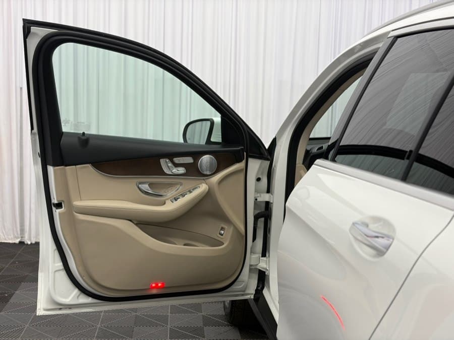2019 Mercedes-Benz GLC