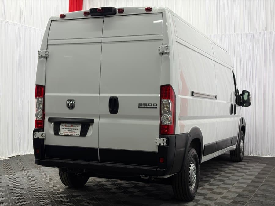 2025 Ram ProMaster Cargo Van